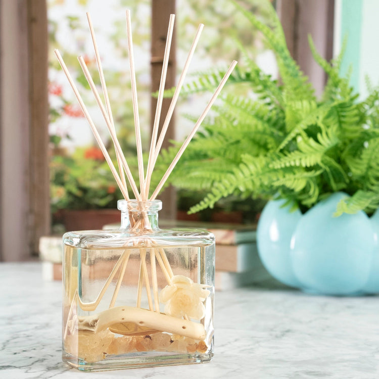 Gardens of Bali Botanical Reed Diffuser - Saltbox Sash