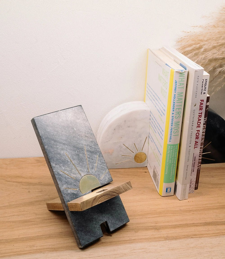 Indukala Sunrise Black Marble Phone Stand - Saltbox Sash